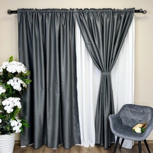 Set 2 Draperii Blackout CLASS Satinata cu fir fin de sclipici - 2m latime x 2.45m inaltime x Tiv lat, Gri inchis - CR07 Set 2 Draperii Blackout CLASS Satinata cu fir fin de sclipici - 2m latime x 2.45m inaltime x Tiv lat, Gri inchis - CR07