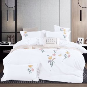 Lenjerie de Pat Dublu cu Elastic, Bumbac Satinat Deluxe, 4 Piese, Alb - Moale, Rezistentă, Ușor de Întreținut