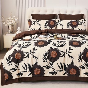 Lenjerie de Pat Dublu, Super Premium,  Finet Ranforsat – Set Exclusivist 6 Piese, Ambalat în Cutie de Lux, Crem, Maro, flori