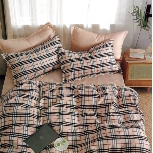 Lenjerie pat dublu, FINET, 6 piese, Bej, carouri Lenjerie pat dublu, FINET, 6 piese, Bej, carouri