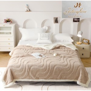 Pătură Super Soft Cocolino cu Blăniță, 200x230 cm – Eleganță și Căldură cu Model 3D în Relief, Valuri Elegante, Bej