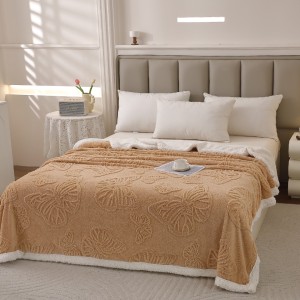 Pătură Super Soft Cocolino cu Blăniță, 200x230 cm – Eleganță și Căldură cu Model 3D în Relief, Fluturi Delicați, Bej deschis