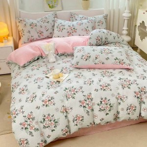 Lenjerie pat 1 PERSOANA,  Soft Touch CREPONAT DELUXE, 4 piese, cu ELASTIC, Roz-Gri, flori