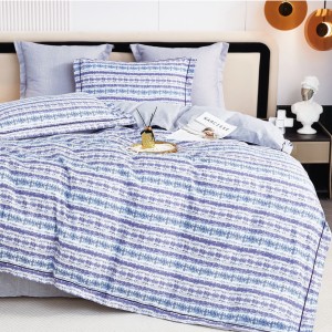 Lenjerie de Pat Dublu, Super Premium,  Finet Ranforsat – Set Exclusivist 6 Piese, Ambalat în Cutie de Lux, Bleu, Lila, dungi