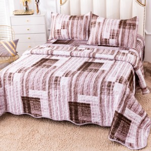 Cuvertură Pat Dublu, Catifea Matlasată, 230x250 cm, 2 fete de perna 60x80cm, Crem, Maro, Model Elegant