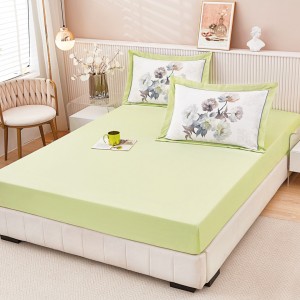 Cearsaf cu elastic, FINET, 160x200cm, UNI + 2 fete de perne 50x70cm, cu Model Floral, Vernil