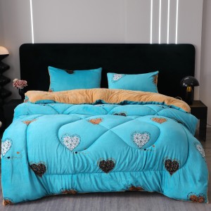 Pilota Cocolino cu Blăniță Bej Ultra Pufoasă, Matlasată, 200x230cm + 2 fete de perna 50x70cm – Căldură Instantă și Confort de Lux pentru Nopți Reci, Bleu, Negru, Bej, Inimioare Pilota Cocolino cu Blăniță Bej Ultra Pufoasă, Matlasată, 200x230cm + 2 fete de perna 50x70cm – Căldură Instantă și Confort de Lux pentru Nopți Reci, Bleu, Negru, Bej, Inimioare