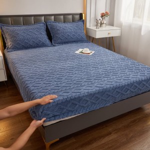 Cearșaf cu Elastic Cocolino, Model 3D Tricotat, 180x200x25 cm – Set cu 2 Fețe de Pernă, Gros și Pufos, Bleumarin