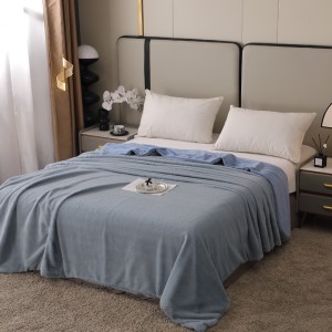 Pătură Premium, 200x230cm, cu Blăniță Shorthair si Cocolino, cu Fermoar, Bleu – Lux, Căldură & Versatilitate!