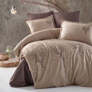 LENJERIE DE PAT SATIN BRODAT 6 PIESE (ZEPLIN V2)